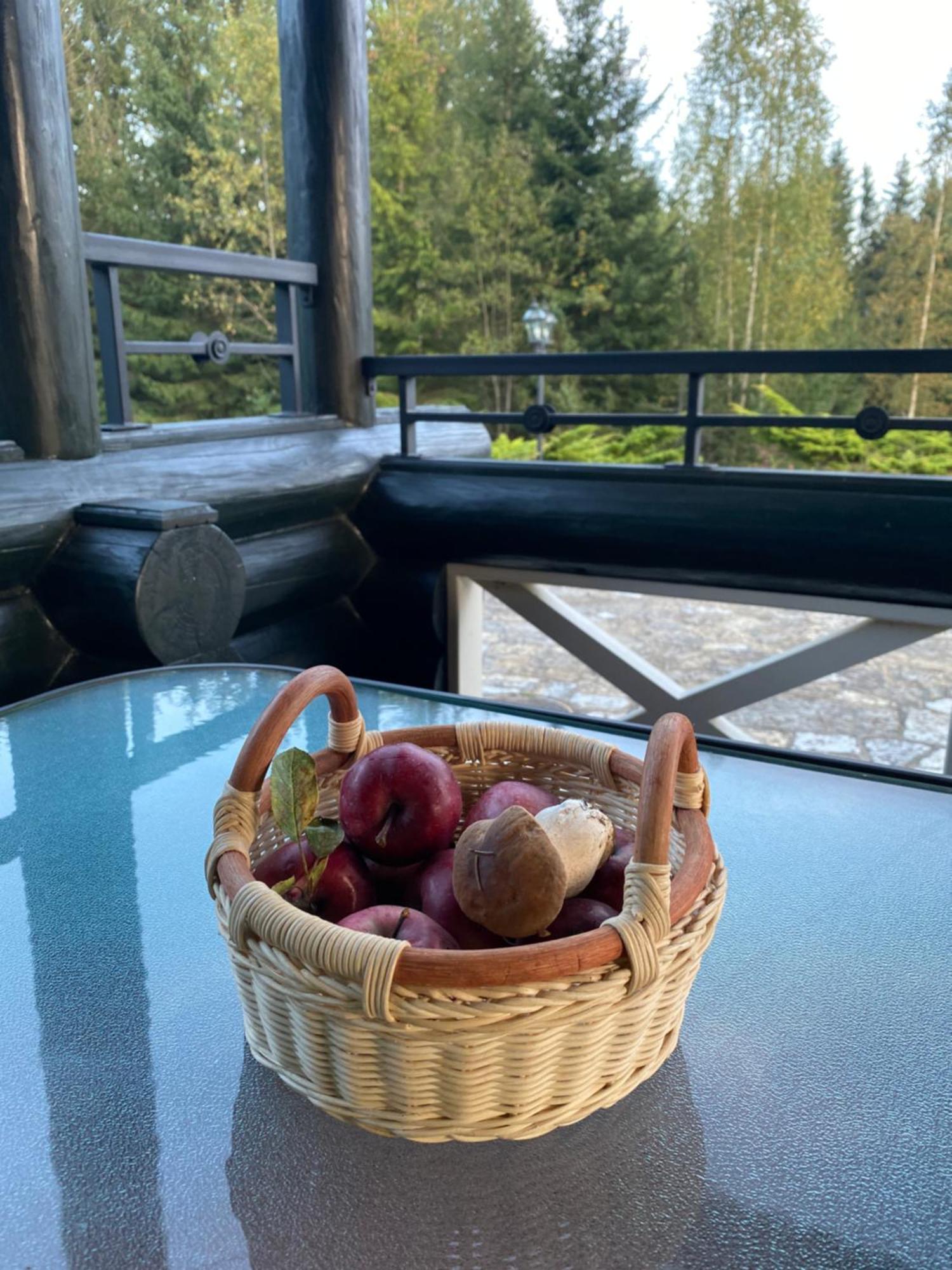 Relaxation In Guta Гута Покращене Шале 外观 照片