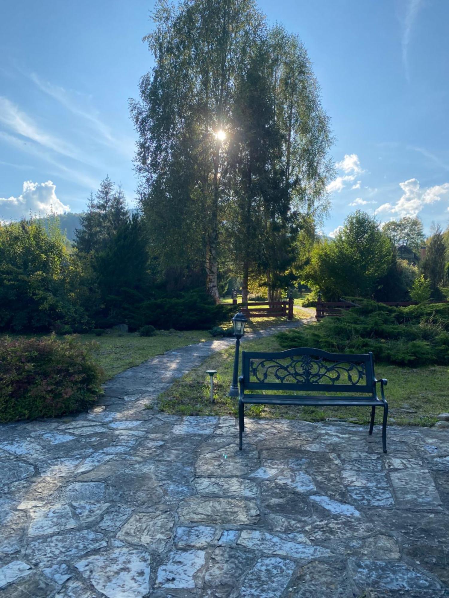 Relaxation In Guta Гута Покращене Шале 外观 照片
