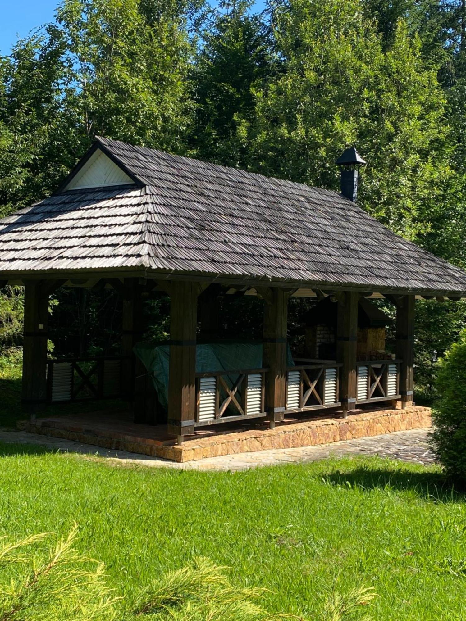 Relaxation In Guta Гута Покращене Шале 外观 照片
